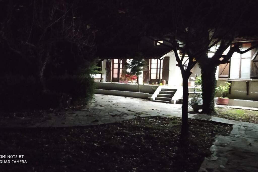 Αρχοντικο Στουσ Προποδεσ Του Ορουσ Διρφυσ Villa Loutsa  Eksteriør bilde